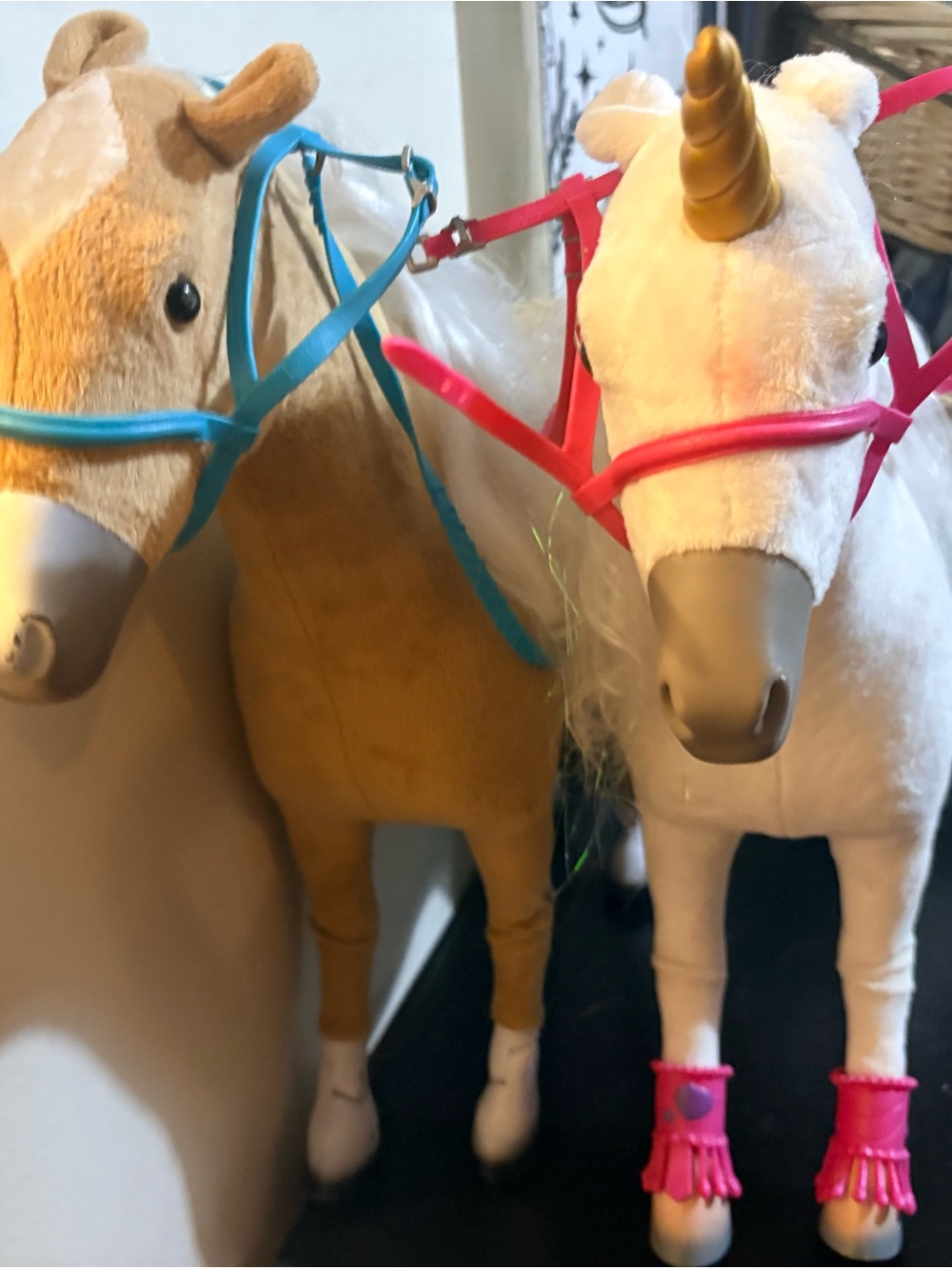 Plush Ride-On Unicorn and Pony Set - White & Tan